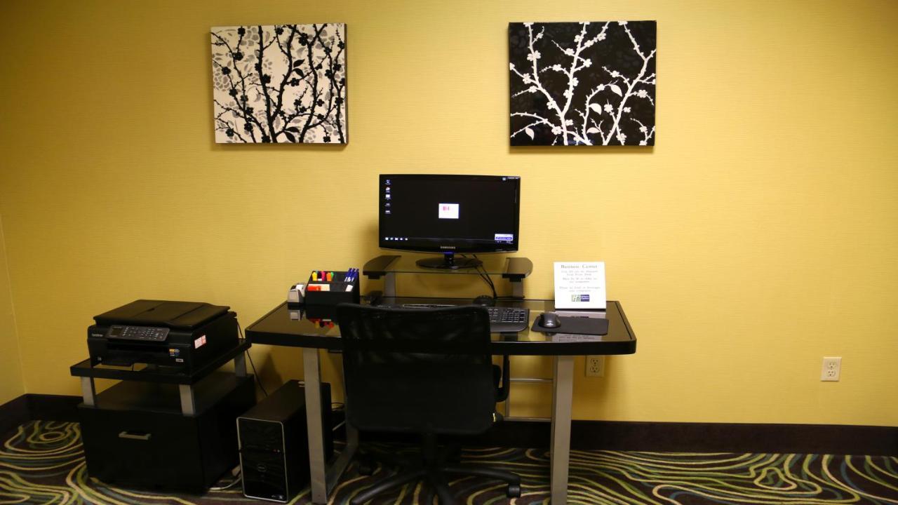 Holiday Inn Express Hotel & Suites Saginaw By Ihg Eksteriør billede