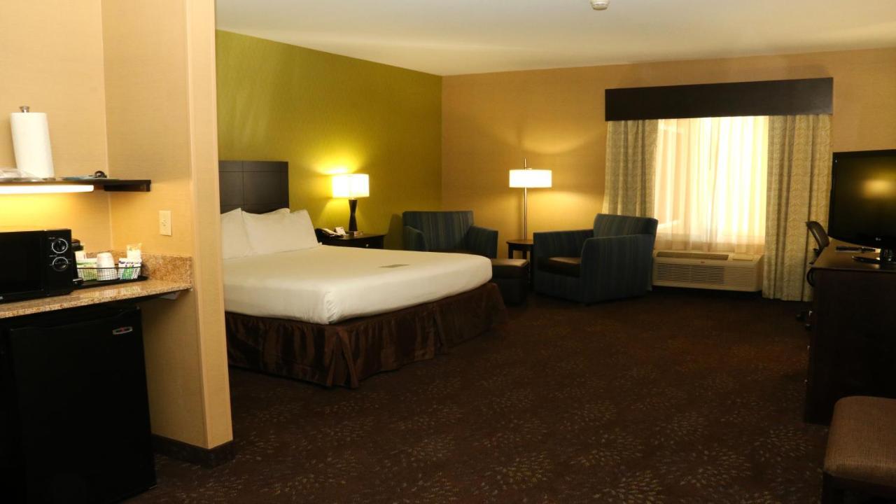 Holiday Inn Express Hotel & Suites Saginaw By Ihg Eksteriør billede