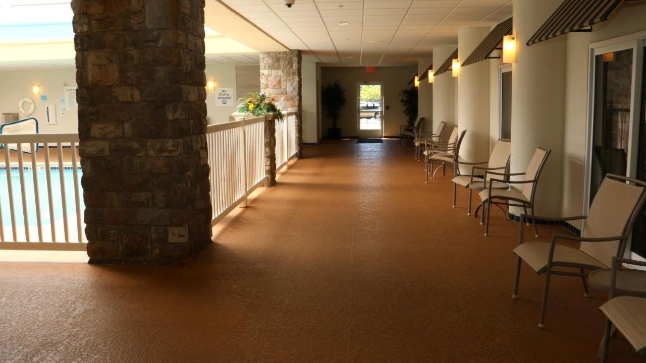 Holiday Inn Express Hotel & Suites Saginaw By Ihg Eksteriør billede