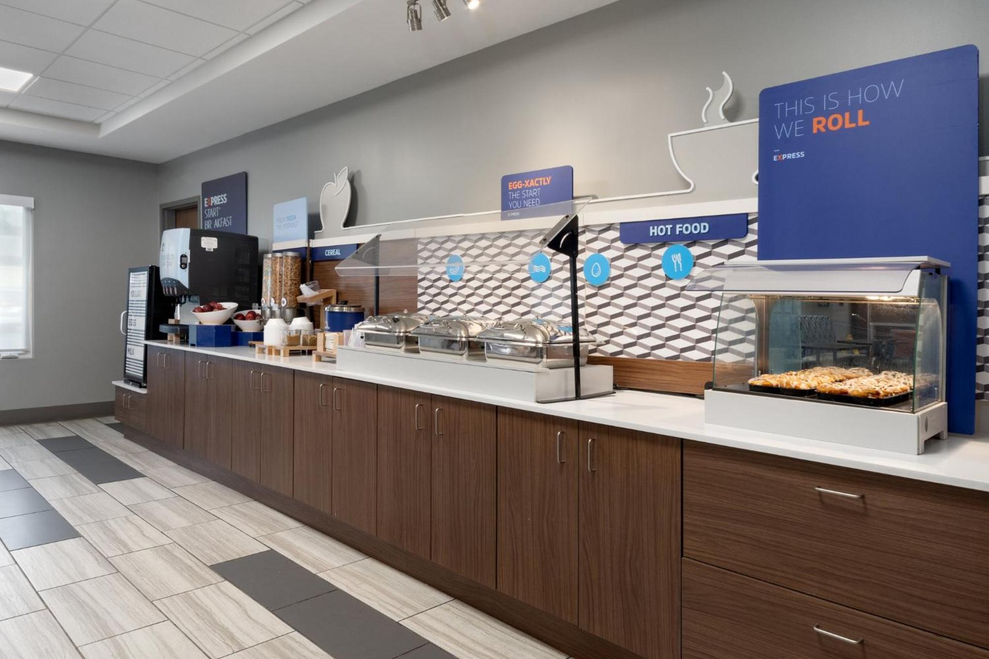 Holiday Inn Express Hotel & Suites Saginaw By Ihg Eksteriør billede